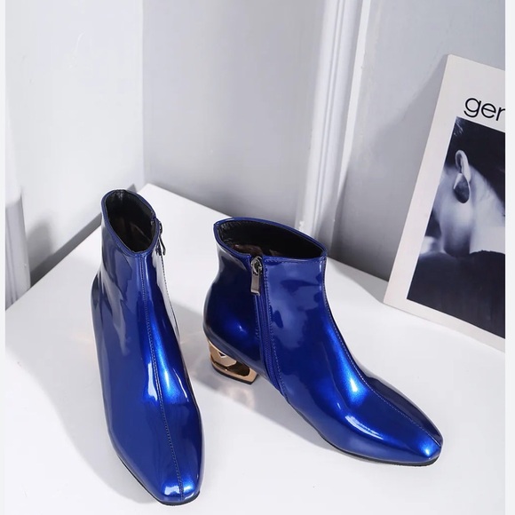 NWOT - BALL Heel Short Boots - Picture 3 of 14